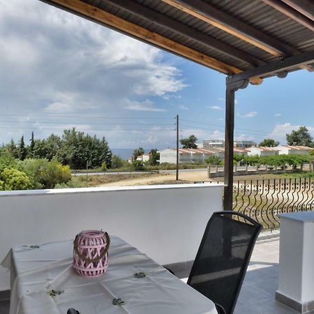 Elaionas Apt. Psakoudia Bagian luar foto